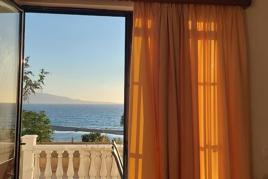 Apartment Tinka In Saranda 外观 照片