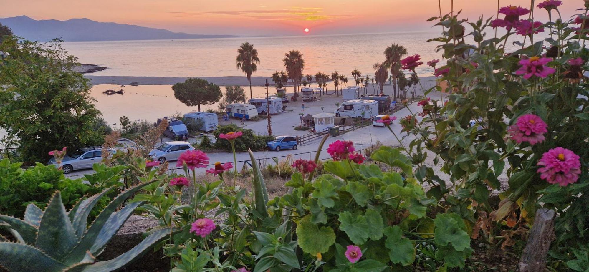 Apartment Tinka In Saranda 外观 照片