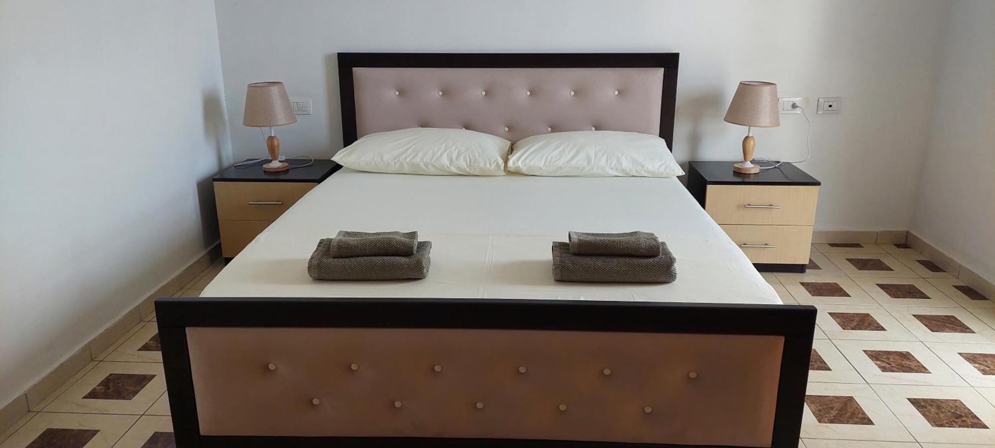 Apartment Tinka In Saranda 外观 照片