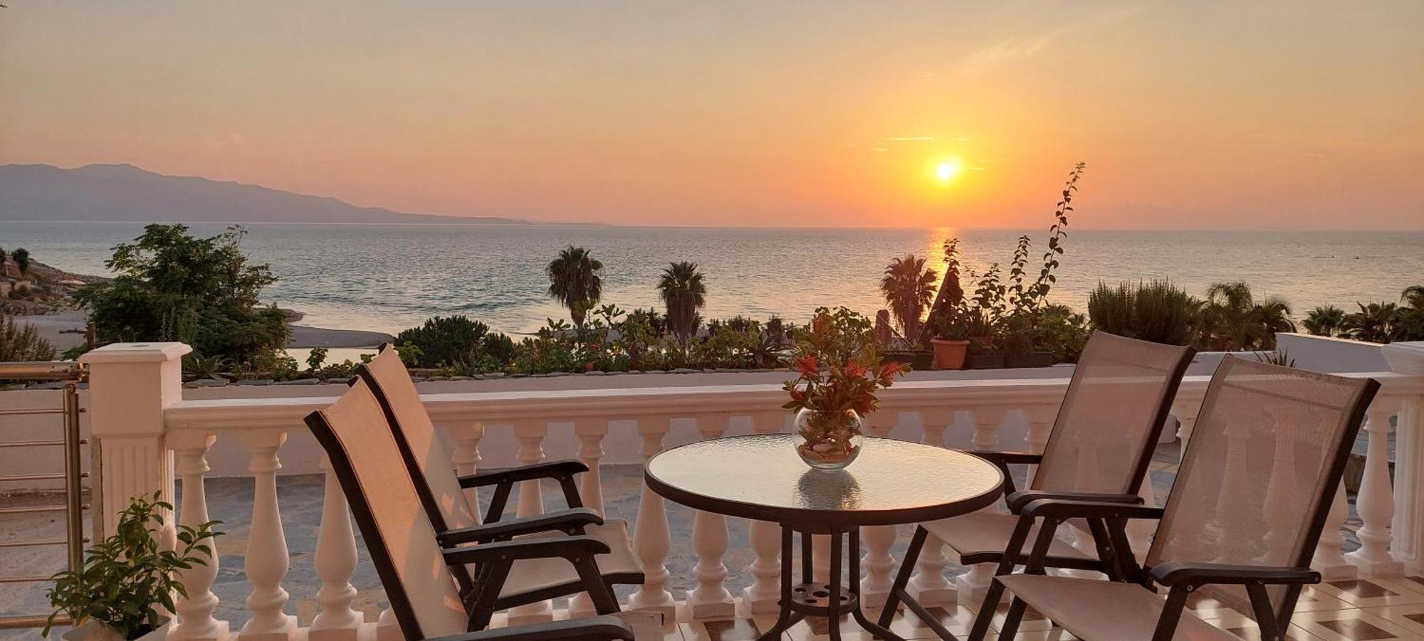 Apartment Tinka In Saranda 外观 照片